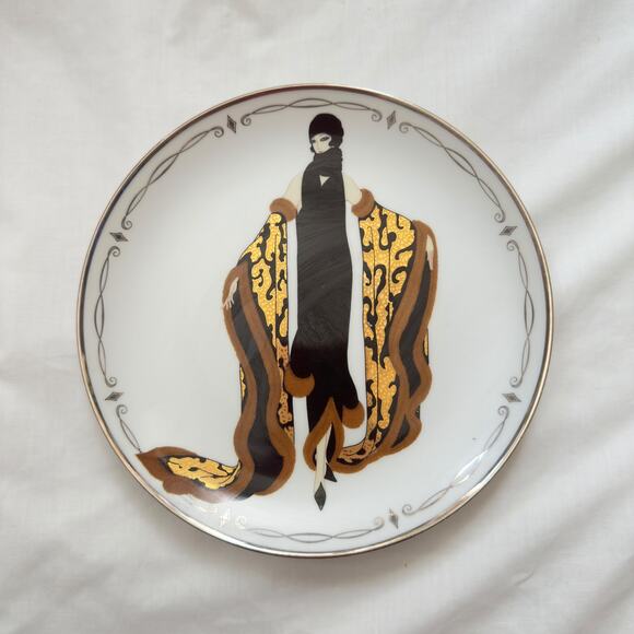 House of Erte Art Deco Seven Arts set of 6 Gilded Plates Franklin Vintage 1990s - Picture 5 of 16